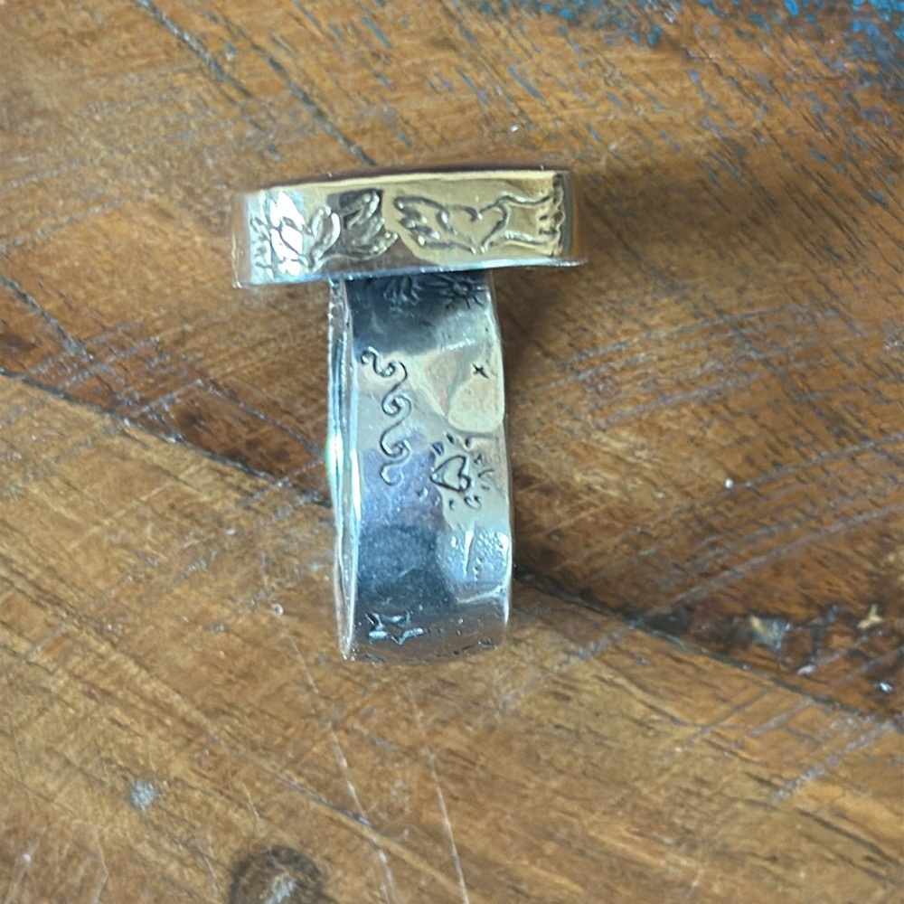 Jes MaHarry “Intuition” ring. New in box from Sundance. - Picture 8 of 15